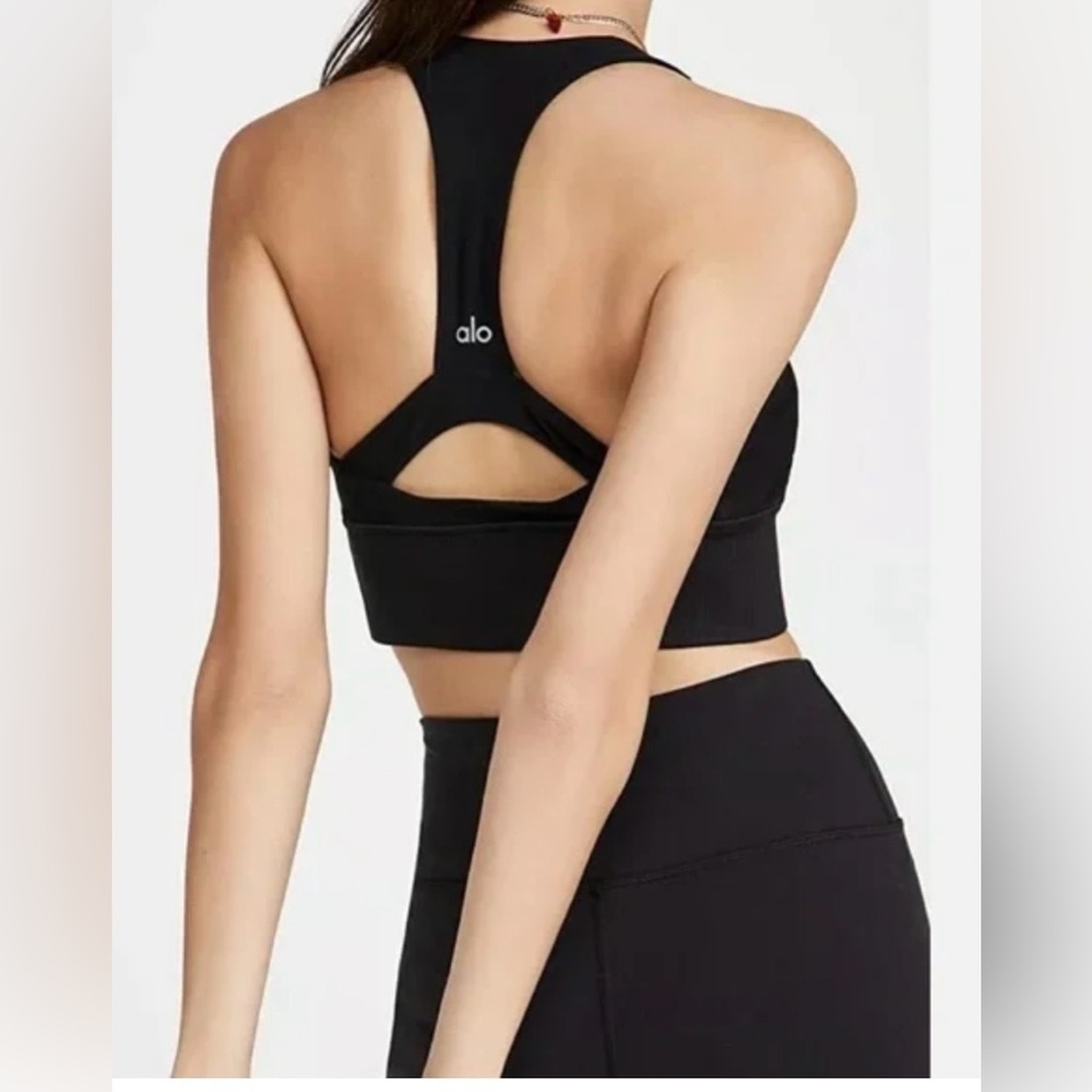 ALO Yoga Black Serenity Sports Bra size XS